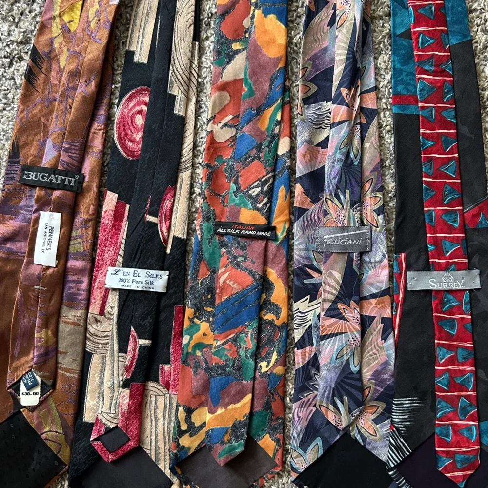 Bundle of 5 all silk men’s vintage abstract art ties - Picture 5 of 9